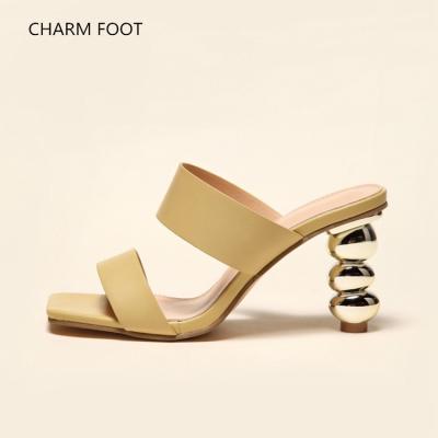 China Special Shaped Squash Heel Slippers Square Belt Summer Fashion Trend Main Herringbone High Heels Half Tall Sandals for sale
