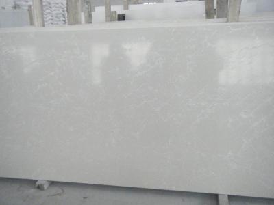 Chine Carrelages blancs de partie supérieure du comptoir de pierre de quartz de miroir de lumière des étoiles de batte de cuisine à vendre