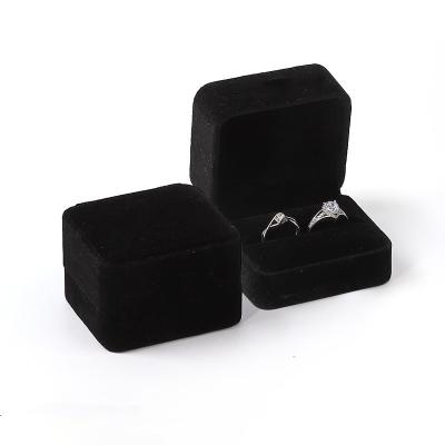 Cina Anello di nozze di velluto nero personalizzato scatola doppia eco-friendly in vendita