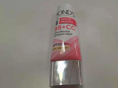 Chine Le diamètre 35*100mm a compensé le tube ovale plat de revêtement brillant de crème de Bb à vendre