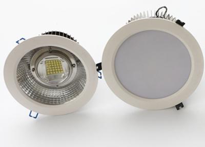China 240V cuarto de baño ajustable LED Downlights en venta