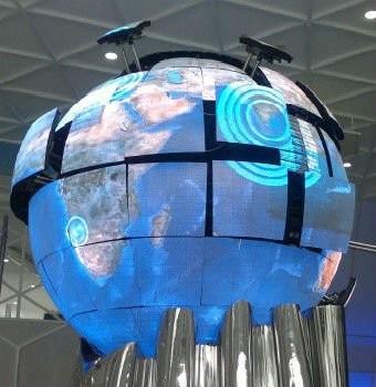 Cina Colore pieno principale su misura dell'esposizione principale P4 della palla dell'esposizione di alta luminosità in vendita