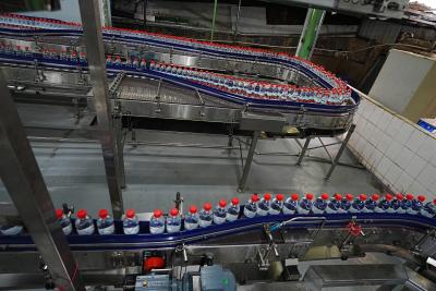 China Bottle Conveyor System Conveyor Line For 24000BPH Bottled Water Production Line for sale