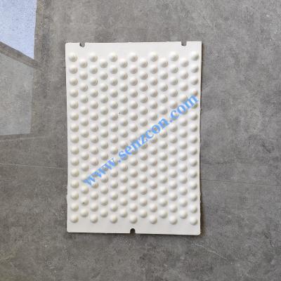 China Universal pulp molded product cushion pads can be cut into any size and used as a protective lining inside the outer carton to provide shockproof and drop-resistant protection. for sale