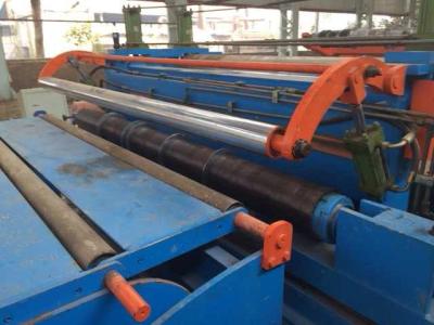 China A bobina de aço de Decoiling cortou à linha automático do comprimento de 2500mm galvanizada à venda
