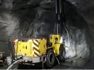 China Versatile Mining Down The Hole Drilling Rig KD-KDQ150 DTH Drill Machine for sale