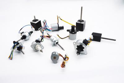 Chine Linear Stepper Motor 2.5N.m Holding Torque and B Insulation Class for Linear Actuation à vendre