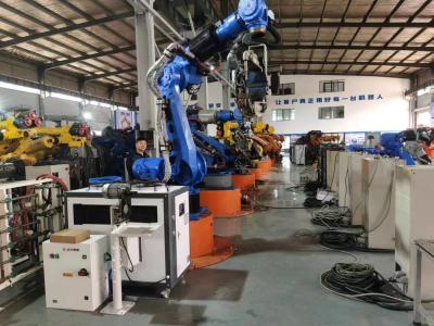 China Robô de Soldadura de Ponto Yasakawa Es165d Para Alumínio Alloy Galvanizado Placa de Aço Inoxidável Anchor Bolto à venda