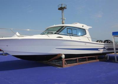 Chine Le bateau adapté aux besoins du client inclus de fibre de verre de couleur partie la bonne dureté d'impact à vendre