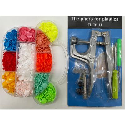 China Washable Plastic Snap T5 Button With Snaps Pliers Tool Kit, T3 T5 T8 Plastic Snap Button Machine Tool for sale
