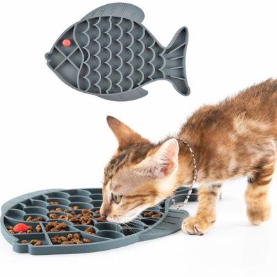 Chine Puzzle de chat alimentateur Cuve de poisson de chat en forme de silicone Puzzle de chat alimentateur lécher Mat de gâteau pour chien chat lécher Pad alimentaire pour manger sain à vendre