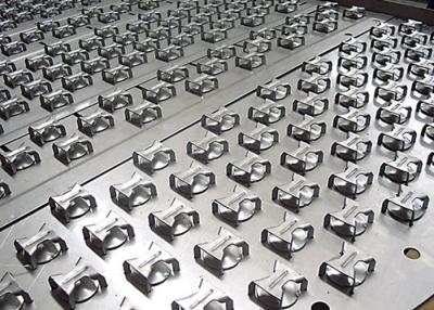 Chine Matériel fixe d'acier inoxydable de plateau de valve de capacité élevée de Productiom à vendre