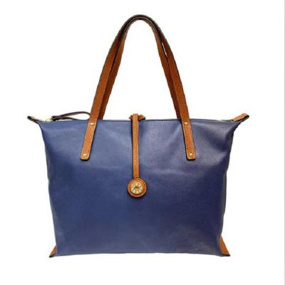 China Lady Luxury Ladies Leather Waterproof Handbag for Women Fashionable Designer Full Leather Handbags for Women Luxury for sale