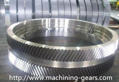 Chine Repassez les grandes roues de vitesse de diamètre de lancement pour des équipements de ciment/exploitation à vendre