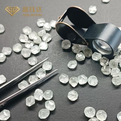 Cina Piccolo 0.8-1.0 diamanti grezzi di carati HPHT CONTRO il diamante non tagliato del sintetico di colore di chiarezza DEF in vendita