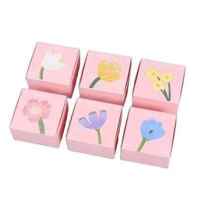 China Recycled Materials White cardboard Paper Boxes Candle Jars Packing Box Gift Box with Logo Custom for sale