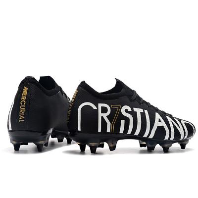 China Fashion\comfortable\durable Football Boots Breathable Mesh Soft Materials Football Boots Mens Sport Shoes Outdoor Training Shoes Low Ankle Sg Soccer Shoes Custom Players for sale