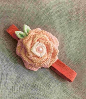 Chine Beaux colliers de chien mignons durables, collier de chien de fleur avec la boucle de sécurité à vendre