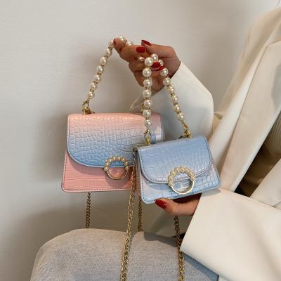 China Trendy Messenger Bags Crocodile Leather Bags Fashion Kids Clips 2021 Mommy And Me Purse Bag Chain Handbags For Women Luxury for sale