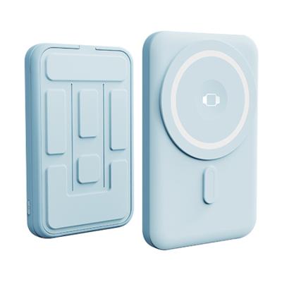 China Ultra-dünne Ladung mit Halterung Wireless Magnet Power Bank 10000 Mah Mini Magnet Power Bank geeignet für I Telefon 12 13 14 zu verkaufen