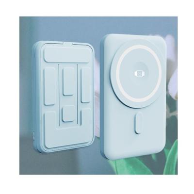 China Popular Super Thin Oem Custom Gift Magnetische Power Bank 10000mah 5000mah Batterie Mobiltelefon Zubehör zu verkaufen