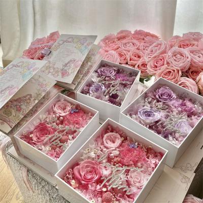 China Durable Warm Colorful Exquisite Mother's Story Theme Book Creativity Preserved Flower Box Gift For Mother's Day for sale