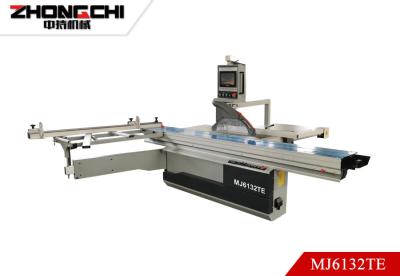 China Altura de la mesa 850 mm Trabajo de la madera Mesa corredera Vía Panel corredera Máquina de ver en venta