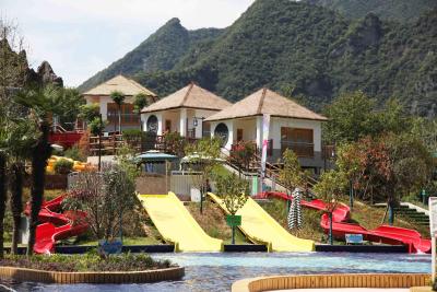 China Customized Kids Water Slides Amusement Park Games For Family Interaction for sale