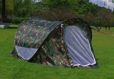 China Estale acima cortinas à terra automáticas da caça, barraca de acampamento preguiçosa do homem à venda