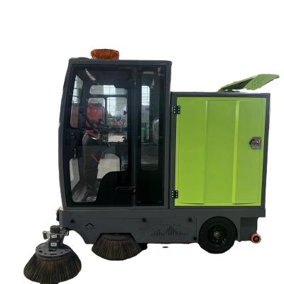 China Electric pollution-free 2200K ride-on industrial street floor sweeper five brush road sweeping machine cleaning equipment for sale