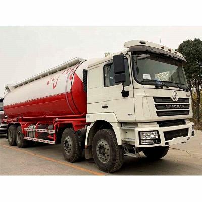 China Shaanxi Shacman Caminhões para fins especiais Cimento seco a granel Caminhão de transporte de 8 velocidades à venda