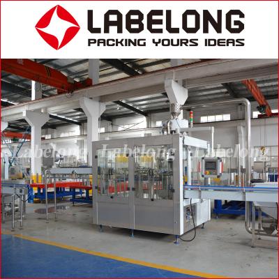 Cina Macchina di rifornimento liquida calda dell'acqua potabile 3000BPH in vendita