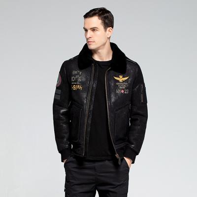 China QUICK DRY Shearling Jacket Sheepskin Coat Leather Jacket Fur Coat Badge Pilot Leather Jacket for sale