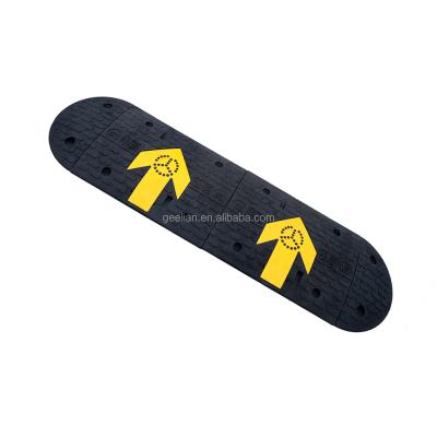 China Anti-fade/Anti-pressure/Anti-old age/500mm*300mm*50mm Speed Rubber Bump Road Rumble Wear-Resistance Rubber Strip For Garage for sale