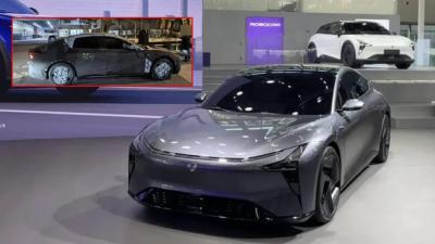 China Pre-sale JV works on Jiyue 02 EV sedan with 544 hp with RWD&AWD versions new energy car zu verkaufen