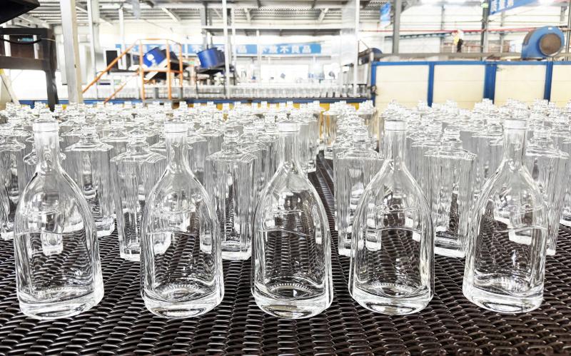 Verified China supplier - Chongqing Jewhui Glass Packaging Co., Ltd.