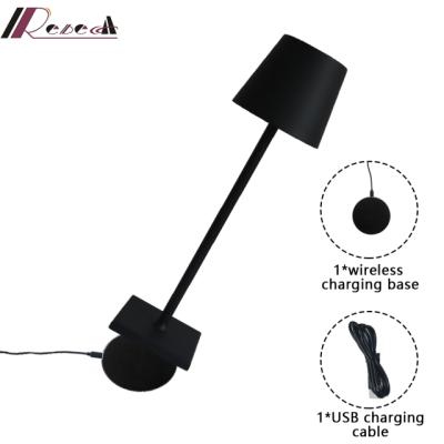 China Modern Hotel Restaurant Table Lamp Touch Switch Wireless Charging Wireless Desk Lamp for sale