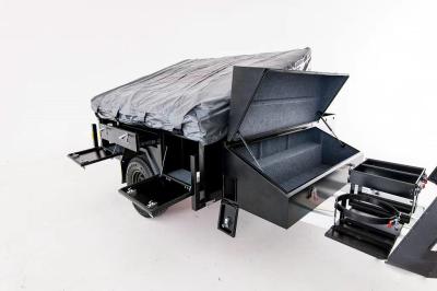 Chine Caravane Tente remorque avec cuisine intégrée Suspension indépendante Voyage sur tout terrain à vendre
