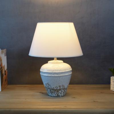 China YH Antique Concise Design Modern Elegant White Bedside Table Lamp Bedroom Table Lamps Decorative European Home Decor With Lampshade for sale