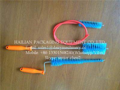 中国 ミルクのブラシの管のブラシ、搾り出す機械スペアーのためのパルセーターのブラシ 販売のため
