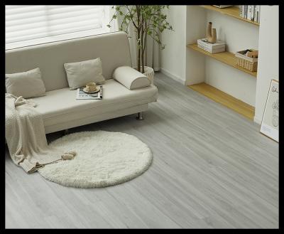 China Wear Layer 0.07mm/0.15mm Top Layer LVT Flooring Smooth And Straight Edge for sale