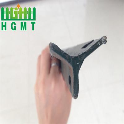 China Pico de estrela de metal galvanizado a quente para cerca de gado à venda
