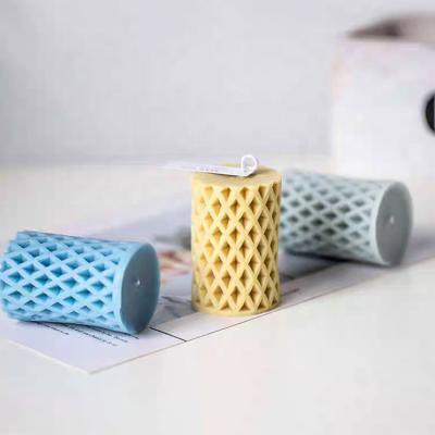 China Birthdays Private Label Custom Handmade Pillar Art Candle For Home Fragrance for sale