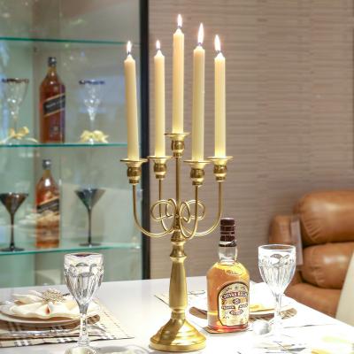 China Romantic Light Luxury European Style Wedding Metal Candlestick Dinner Candlestick for Home Decoration for sale