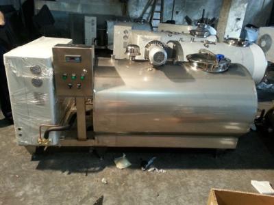China máquina horizontal refrigerar de leite 1000L, refrigeradores do leite da exploração agrícola R22 à venda