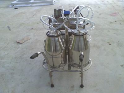 China ordenhador para vacas, ordenhador portátil da cubeta 20cows/Hour da vaca 50L à venda