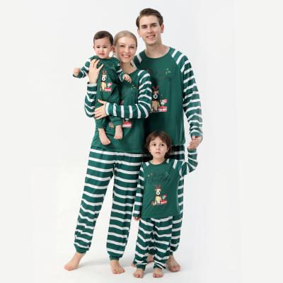 China Christmas Family Pajamas Thermal Sleepwear 2 Pieces Pants Set Xmas Pajamas Women Men Women Christmas Pijamas for sale