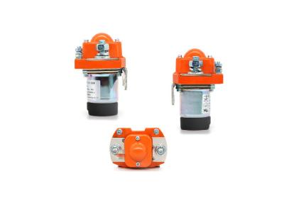 China High Current Load Single Pole Contactor With A 24 Volt Coil 6000 Times Electric Life for sale