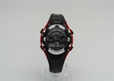 Chine Les sports imperméables professionnels de Digital observent/montres-bracelet unisexes à vendre