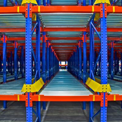 Chine Machine de formage automatique à rouleaux de stockage en acier laminé à froid de précision à vendre